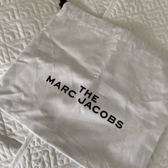 Marc Jacobs Snapshot Bag. Blush pink & grey with pink, black & silver strap - Picture 16 of 16